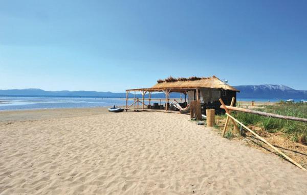 קלק Apartmani Kremena Small Beach 200M מראה חיצוני תמונה
